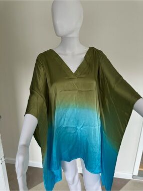 T.J.Maxx Olive to Teal Ombre V-Neck Tunic